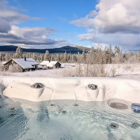 Winter With Jacuzzi *